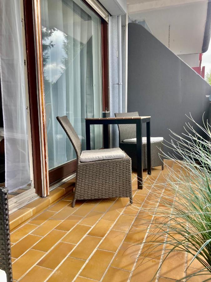 Living At Saarpartments -Adultsonly- 2 Bedrooms, Kitchen - Business & Holiday Apartments For Long- And Short Term Stay, 3 Min To Train Station, Secure E-Bike Parking! 萨尔布吕肯 外观 照片