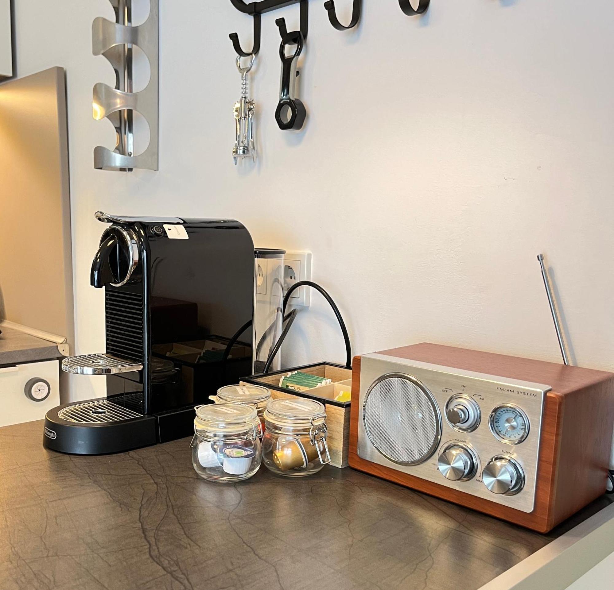 Living At Saarpartments -Adultsonly- 2 Bedrooms, Kitchen - Business & Holiday Apartments For Long- And Short Term Stay, 3 Min To Train Station, Secure E-Bike Parking! 萨尔布吕肯 外观 照片